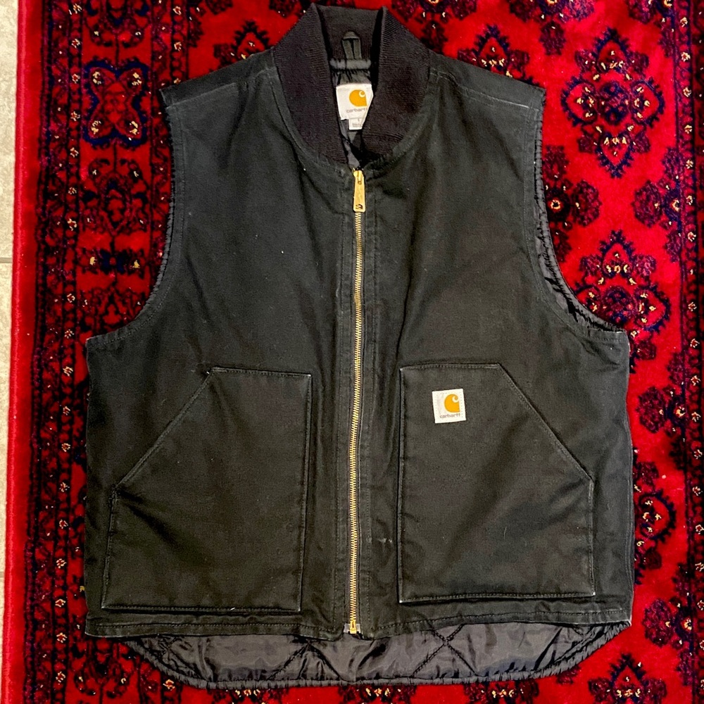 Men’s Black Carhartt Vest Quilted Zip Up Large EUC!